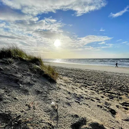 Secluded Retreat In - By Traum بيت للعطل