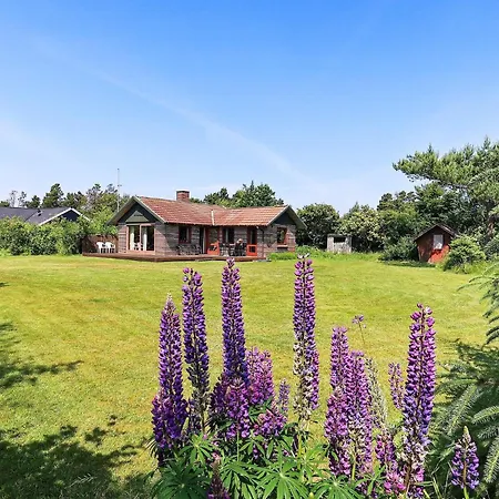 Сasa de vacaciones Secluded Retreat In - By Traum
